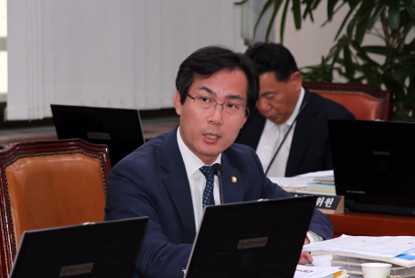 ▲김영우새누리당수석대변인(사진=홈페이지)