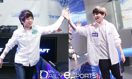 '청출어람'을 보여주고 있는 진에어 조성주(왼쪽)과 MVP 이정훈.