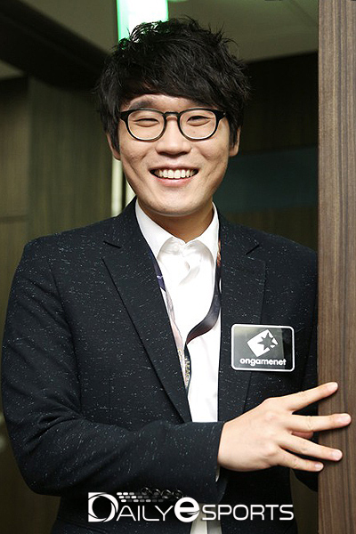 이현우 해설 위원.