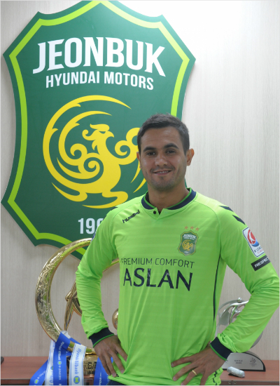 전북은2009년부터2013년여름까지간판공격수로맹활약한브라질출신외국인선수에닝요를재영입했다.(자료사진=전북현대모터스)