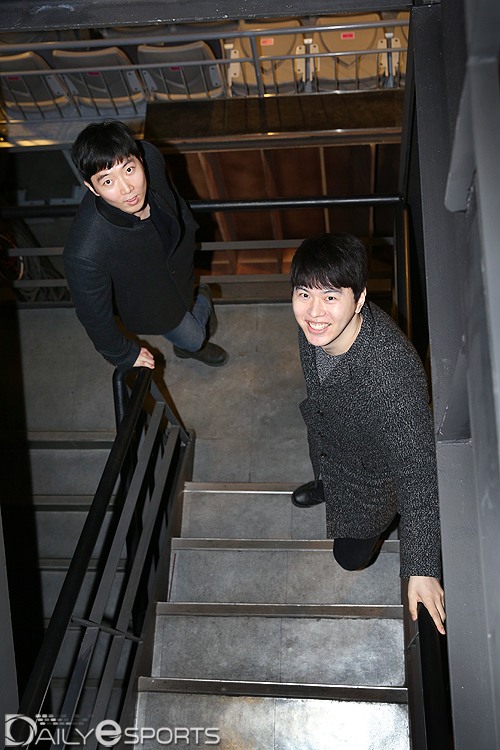 From Player to Coach, The Roommate stories of Stork and FrOzen