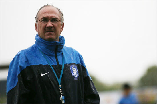 울리슈틸리케감독은개최국호주와2015호주아시안컵조별예선마지막경기에서승리해조1위와함께선수단의자신감상승까지'두마리토끼'를노리고있다.(자료사진=대한축구협회)