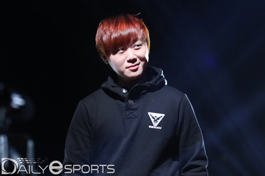 8강과 재경기의 기로에 놓인 허영무