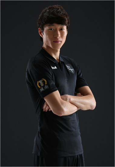 K리그클래식성남FC는올시즌홈경기유니폼으로파격적인검은색을채택했다.(자료사진=성남FC)