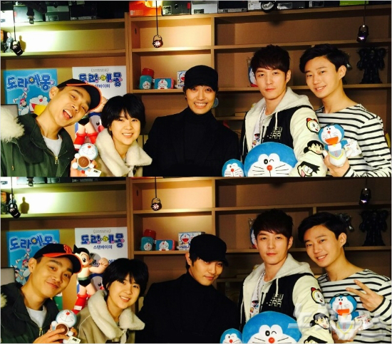 메인호스트진구를비롯해특별게스트심형탁,크루김두영,강유미,한재석이함께포즈를취하고있다.(제공사진)