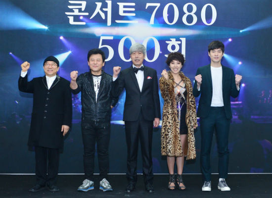 17일500회특집미디어데이에참석한출연진.(왼쪽부터)김수철,구창모,배철수,김완선,장기하(사진=KBS제공)