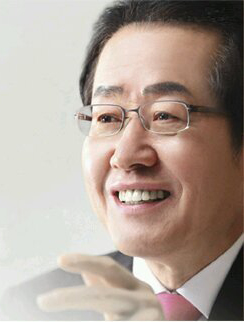 ▲홍준표경남지사(사진=트위터)