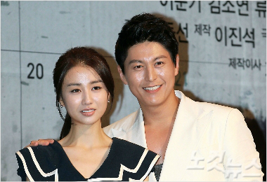 핑크색으로 물든 '23일'…결혼·열애소식 쏟아져