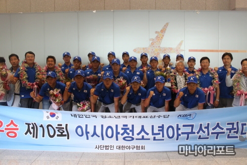 ▲아시아청소년대회패권재탈환등한국고교야구는양적/질적으로엄청난팽창을이루어냈다.그러나폭력없는야구부라는모토가전국에완전히정착할때까지는꽤많은시간이필요한듯하다.사진│김현희기자