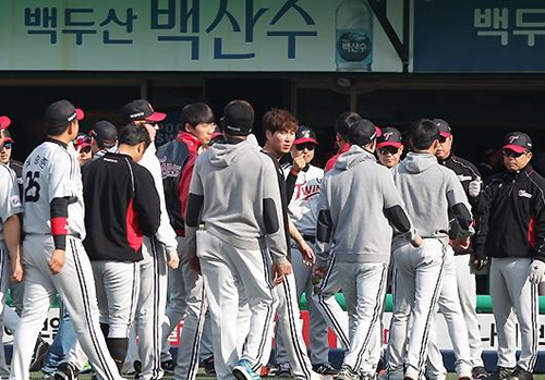 ▲'플랜B'가제대로가동되지않을경우LG는올시즌초반도힘겹게갈수밖에없다.사진│LG트윈스