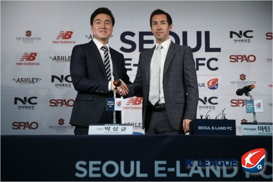 서울이랜드FC와마틴레니감독은창단2년안에,최대한빠른시일내에1부리그승격이라는공통된목표를공유했다.(자료사진=한국프로축구연맹)