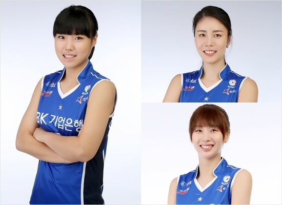2014~2015V-리그여자부우승팀IBK기업은행은주전세터김사니(오른쪽위)와백업세터이소진(오른쪽아래)의부상으로'일본챔피언'NEC레드로켓츠와'2015한일V-리그탑매치'에신인세터김하경(왼쪽)이출전했지만아쉬운완패를당했다.(자료사진=KOVO)