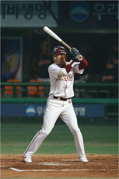 "내가넥센의새1번타자요."서건창의공백을메우고있는고종욱.(자료사진=넥센히어로즈)