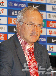 슈틸리케감독(자료사진)