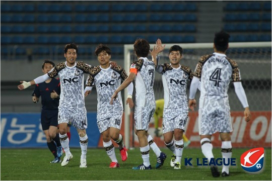 K리그신생팀서울이랜그FC는새시즌개막후5경기무승이후2연승을내달리며중위권으로올라섰다.(자료사진=한국프로축구연맹)