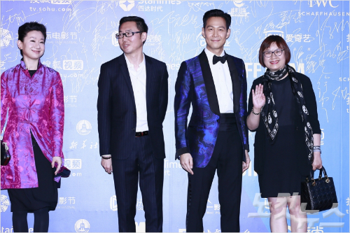 배우이정재웨이보사진.