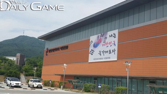 스페셜올림픽 국가대표가 훈련 중인 경기도 이천 장애인체육종합훈련원.