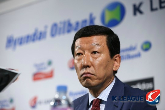 최강희감독은대표팀차출로체력소모가컸던이재성이지만리그2위수원과맞대결에최대한출전시킨다는계획을밝혔다.(자료사진=한국프로축구연맹)