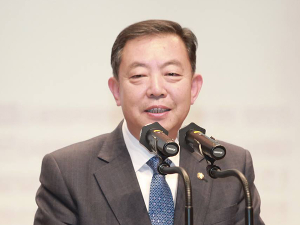 ▲이찬열새정치민주연합의원(사진=페이스북)