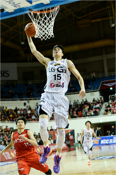 창원LG김종규(사진제공/KBL)