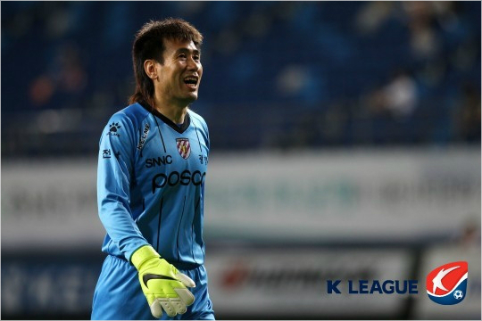 프로24년차김병지는이번주말제주와홈경기에서자신의K리그700경기출전을앞두고있다.(자료사진=한국프로축구연맹)