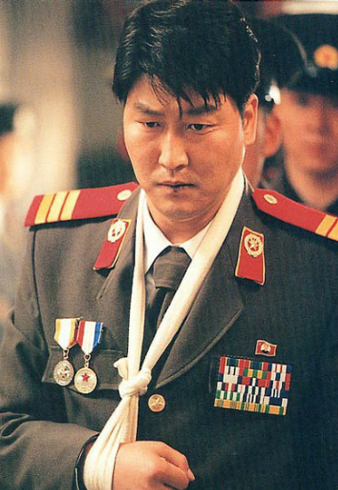 영화'공동경비구역JSA'의송강호(사진=명필름제공)