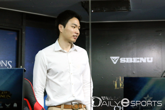 첫 승 거둔 스베누 박외식 감독 "달라진 모습 보여드려 기쁘다"