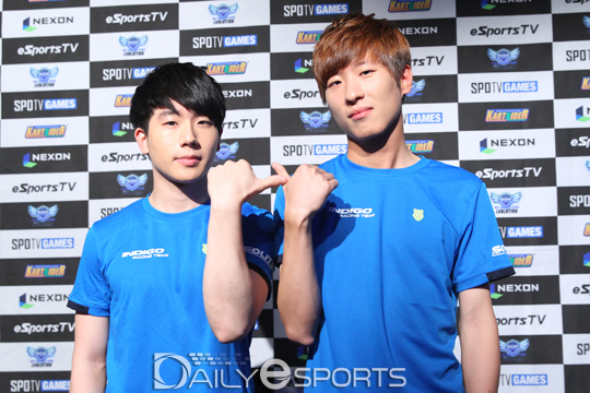 강석인(왼쪽)과 전대웅.