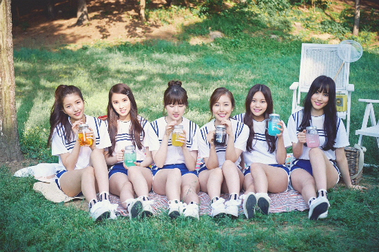 걸그룹여자친구.(왼쪽부터)소원,은하,예린,신비,엄지,유주(사진=쏘스뮤직제공)