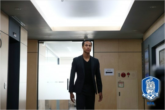 금지약물사용으로K리그15경기출전정지징계중인강수일은징계중음주사고를내10경기추가출전정지징계가부과됐다.(자료사진=대한축구협회)