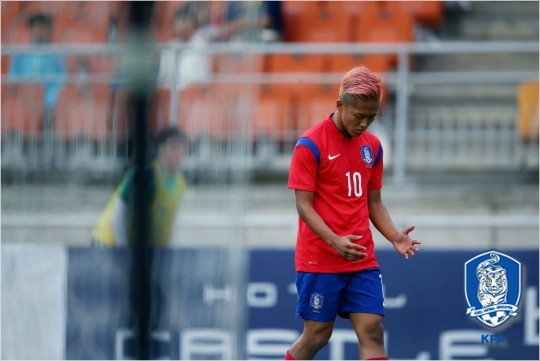 이승우는다음달칠레에서열릴국제축구연맹(FIFA)17세이하월드컵조별예선에서만날'우승후보'브라질과경기에서90분풀타임활약에도아쉽게침묵을지켰다.(자료사진=대한축구협회)