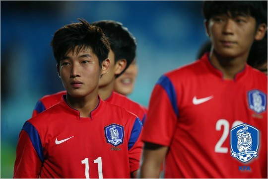 스페인프리메라리가FC바르셀로나의유소년팀에서활약하는장결희는비록교체출전이었지만브라질과경기에출전해상대감독의시선을사로잡는데성공했다.(자료사진=대한축구협회)
