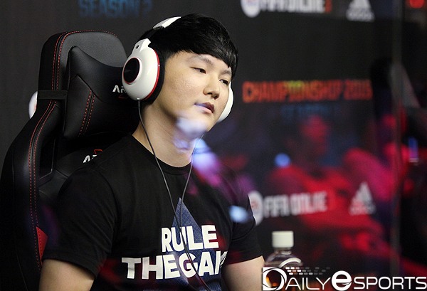 피파온라인3 챔피언십 B조 1위로 8강에 진출한 양진협.