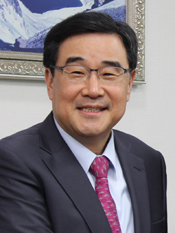 ▲김정훈새누리당정책위의장(사진=홈페이지)