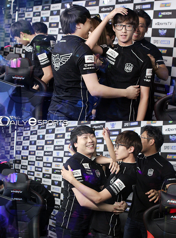 팀 106 선수단 "잘했어, (유)영혁아~"