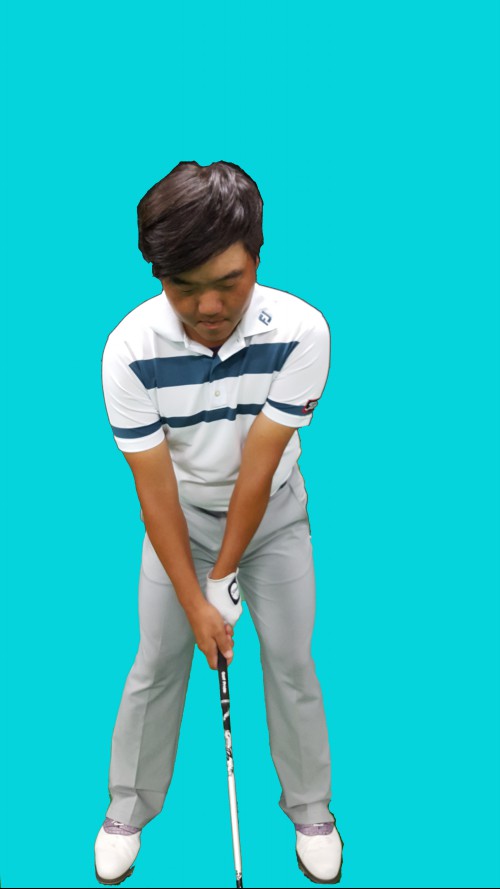 ▲손이중앙보다오른쪽에위치하면낮은탄도의훅구질이발생한다.