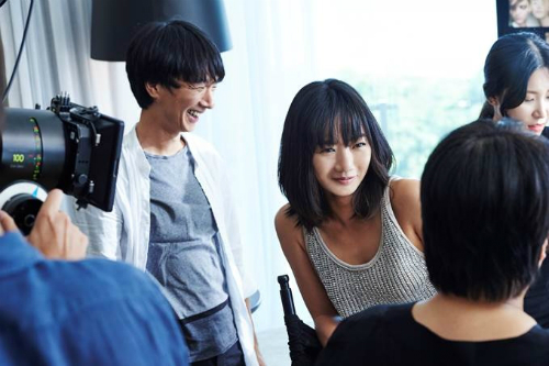 "소녀에서 여배우로"…배우 배두나 남매 합작 웹무비 공개