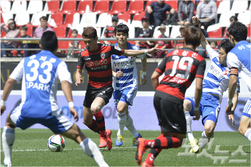 포항스틸러스, 부산 제물로 12무패 도전