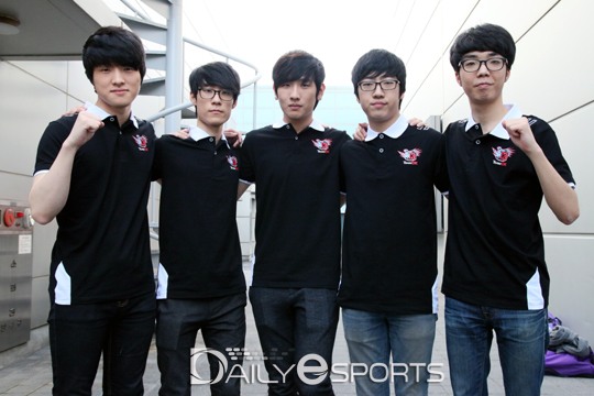 슈퍼리그 결승 오른 DK, 스타2에서 못다 이룬 우승 꿈 이룰까