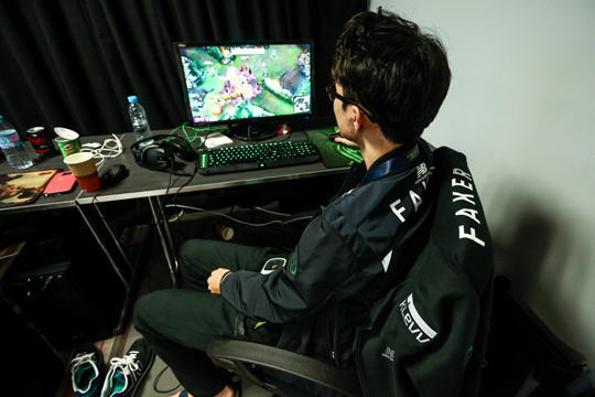 SKT vs EDG 미리보는 결승전? 롤드컵 16강 3일차 현장스케치