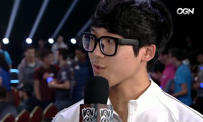 인빅터스 게이밍의 정글러 이병권이 방송 인터뷰에 응하고 있다(사진=OGN 생중계 캡처).