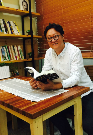 OtvN'비밀독서단'김도형PD.사진=OtvN제공