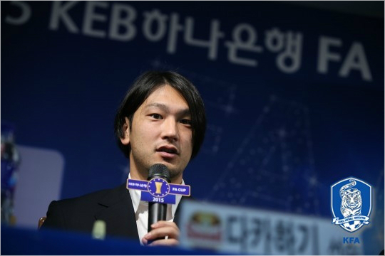 올시즌도중FC서울에합류한일본인미드필더다카하기는자신의빠른적응에큰도움을줬던차두리의은퇴선물로FA컵우승을바치겠다는더욱특별한각오를선보였다.(자료사진=대한축구협회)