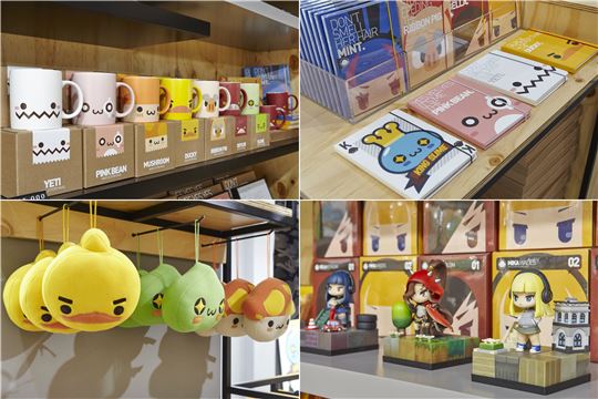 메이플 IP를 활용한 80여 종의 상품을 만나볼 수 있다