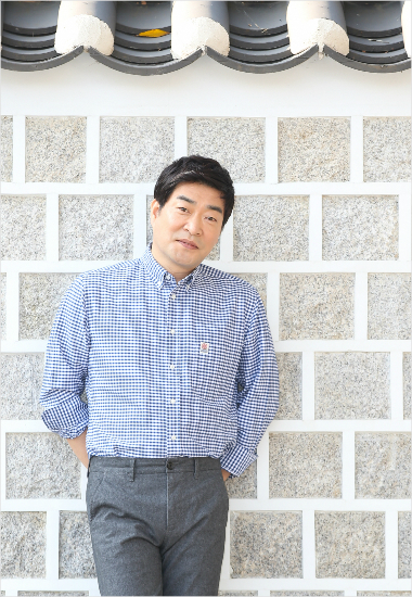 배우손현주.(사진=호호호비치제공)