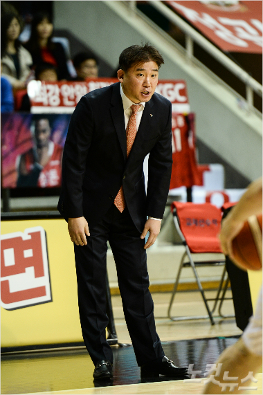 안양KGC인삼공사의김승기감독대행(사진제공/KBL)