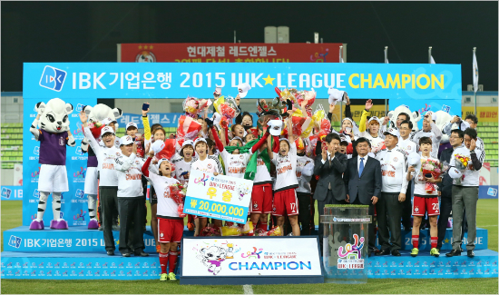 인천현대제철은3년연속WK리그통합챔피언에등극하며명실상부한국여자축구의최강으로확실한자리매김에성공했다.(자료사진=한국여자축구연맹)
