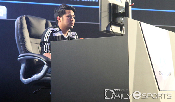 3세트에 출격해 팀을 4강에 올려 놓은 태국 낫타건.