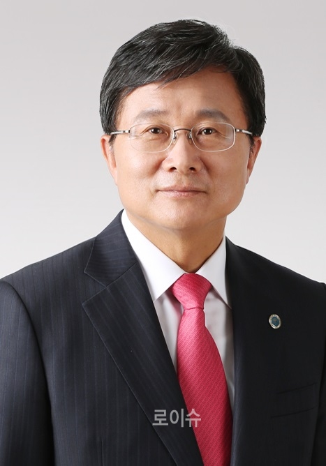 ▲총장임용후보자1순위전호환교수.(사진제공=부산대학교)