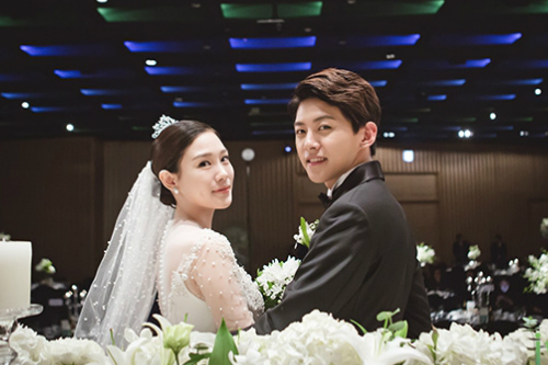 동호가28일한살연상의예비신부와결혼식을올렸다.(사진=㈜아이패밀리SC제공)